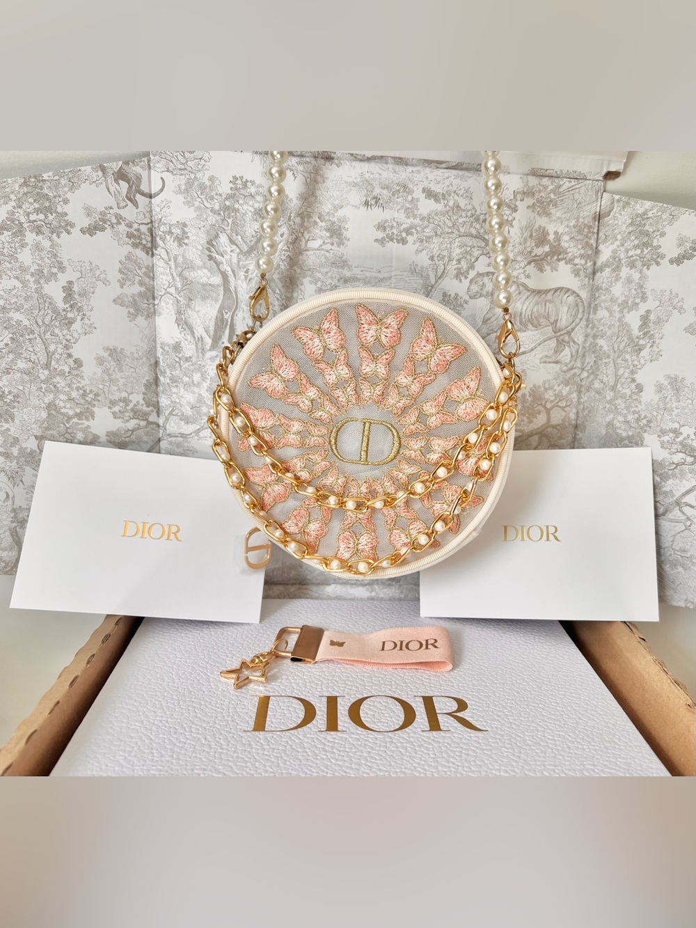 Dior 2026 Spring Limited Edition Butterfly Embroidery Cosmetic Round Pouch Box